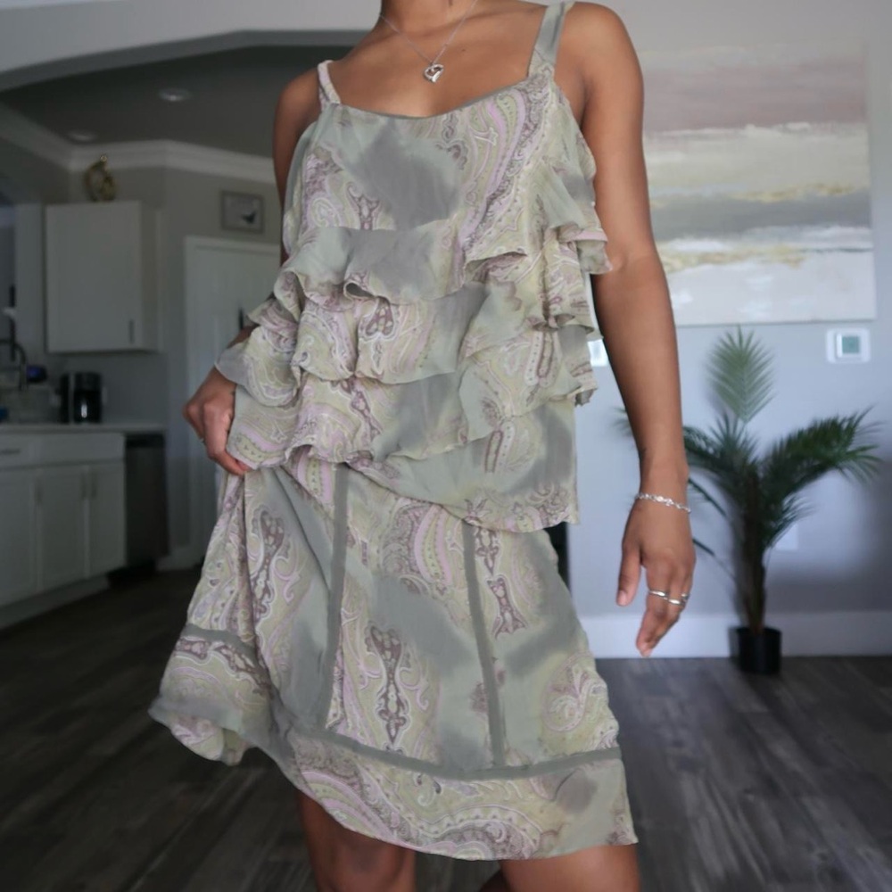 Express Sage and Lavender Paisley Ruffle Crop Top and Skirt Set - Picture 4 of 6